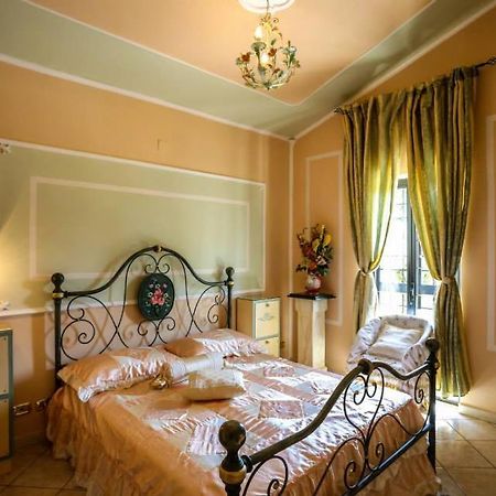 Villa Paradise Resort Gallicano nel Lazio Exterior photo