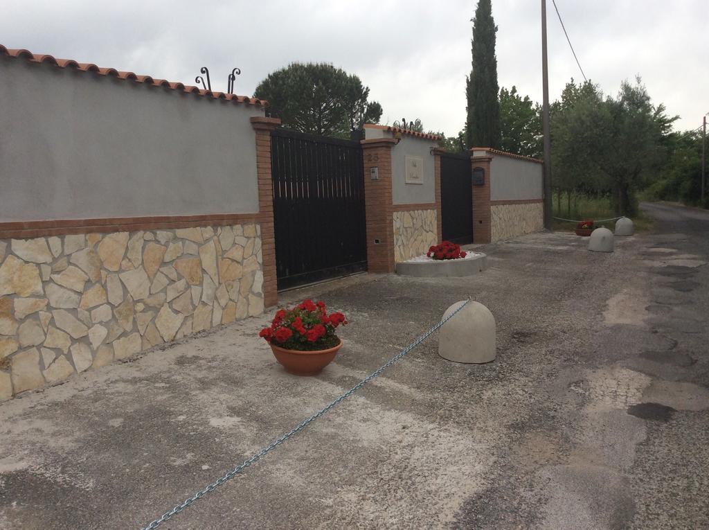 Villa Paradise Resort Gallicano nel Lazio Exterior photo