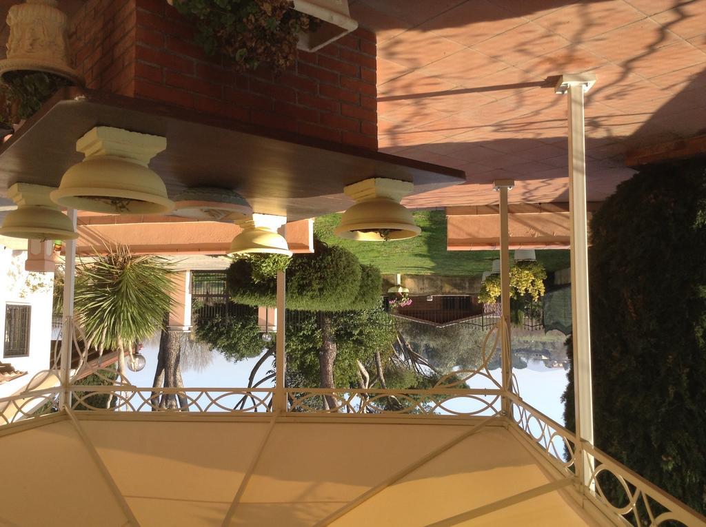 Villa Paradise Resort Gallicano nel Lazio Exterior photo