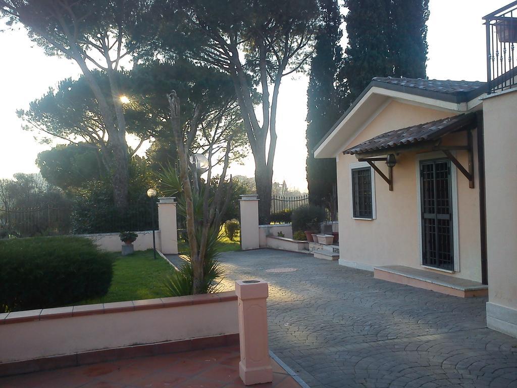Villa Paradise Resort Gallicano nel Lazio Exterior photo