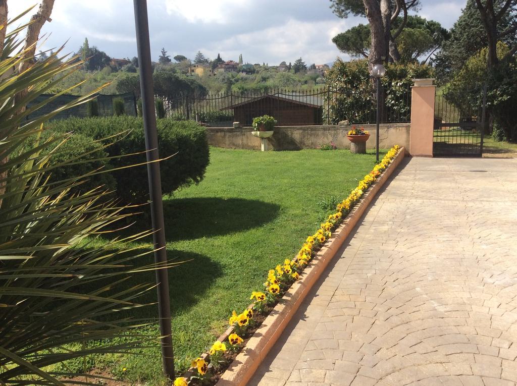 Villa Paradise Resort Gallicano nel Lazio Room photo